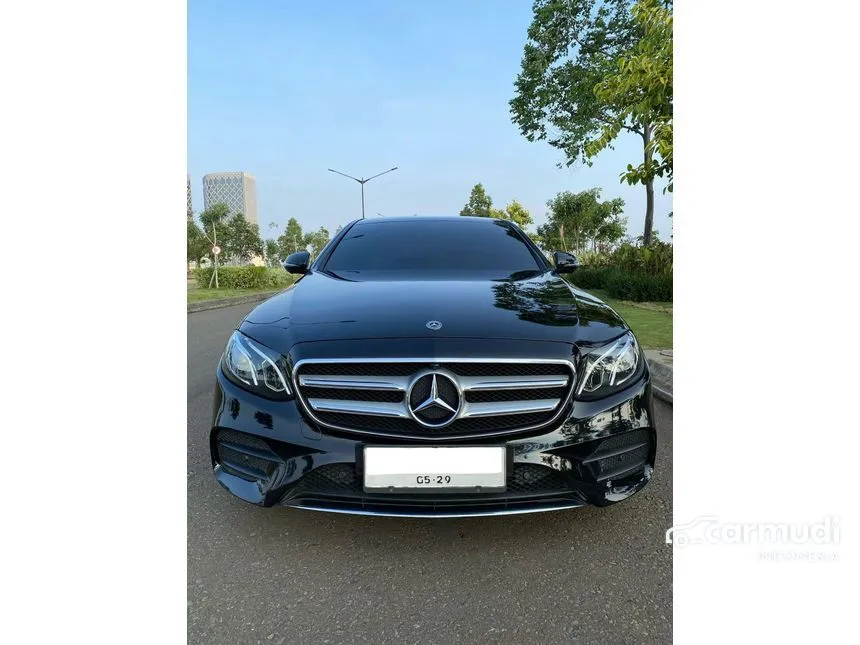 2017 Mercedes-Benz E300 AMG Line Sedan