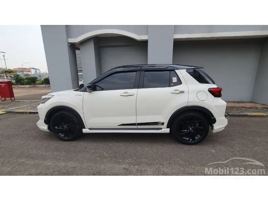 2022 Toyota Raize GR Sport TSS (2 Tone) SUV