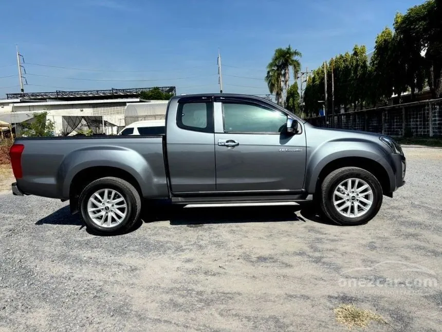 2018 Isuzu D-Max Hi-Lander Z-Prestige Pickup