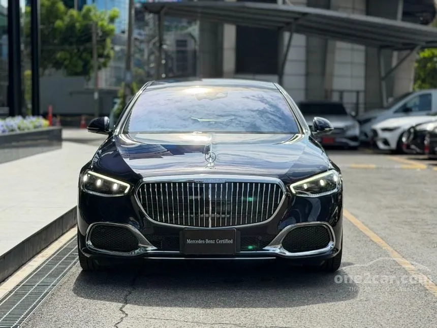 2026 Mercedes-Benz Maybach S580 e Premium Sedan