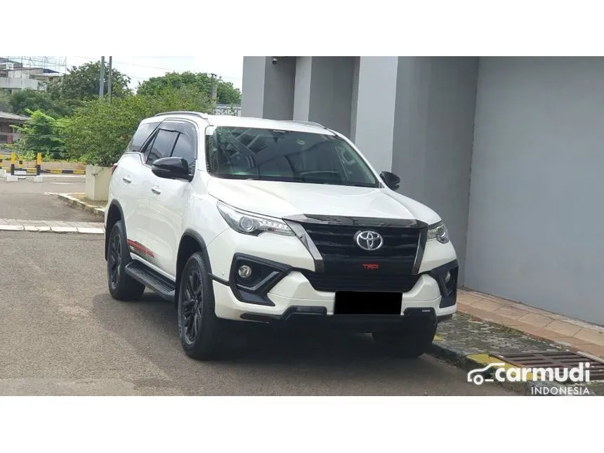 2020 Toyota Fortuner VRZ TRD 4X2 SUV