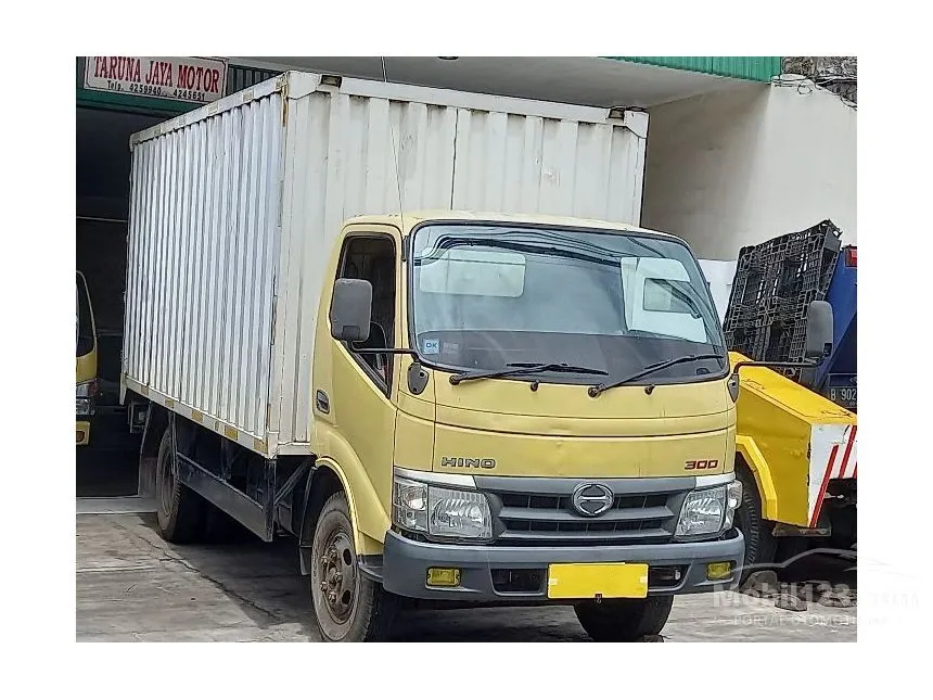 Jual Mobil Hino Dutro 2019 110 LD 4.0 di DKI Jakarta Manual Trucks Kuning Rp 245.000.000