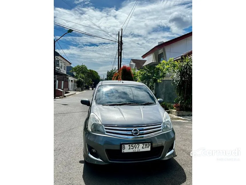 2013 Nissan Grand Livina XV MPV