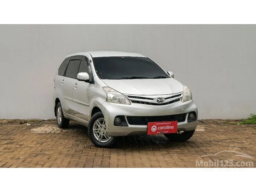 2014 Daihatsu Xenia R Deluxe MPV