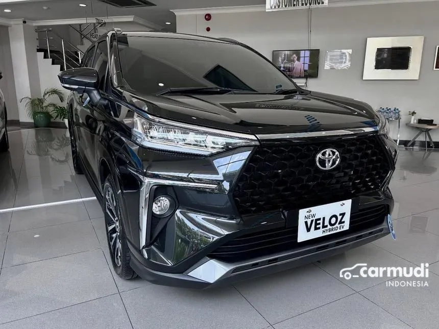 2026 Toyota Veloz V HEV MPV