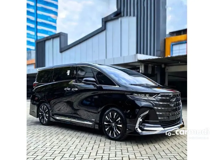 2024 Toyota Alphard HEV Modellista MPV