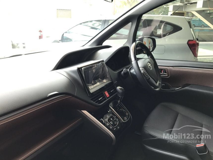 Jual Mobil Toyota Voxy 2021 2 0 di DKI Jakarta Automatic Jual Mobil Toyota Voxy 2021 2 0 di DKI Jakarta Automatic