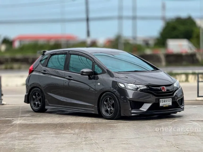 2016 Honda JAZZ S Hatchback