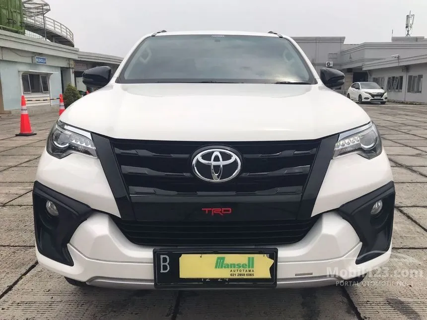 Jual Mobil Toyota Fortuner 2019 TRD 2.4 di DKI Jakarta Automatic SUV Putih Rp 399.000.000