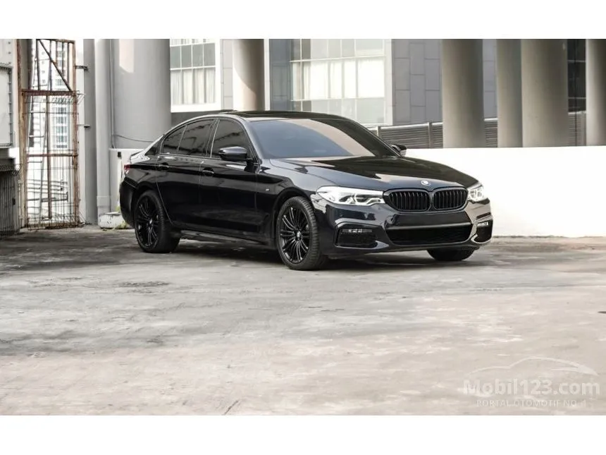 2020 BMW 520i M Sport 75th Edition Sedan
