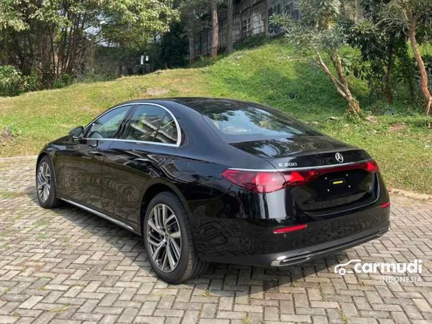 2024 Mercedes-Benz E200 Exclusive Line Sedan