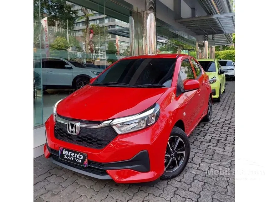 Jual Mobil Honda Brio 2024 E Satya 1.2 di Banten Automatic Hatchback Merah Rp 198.300.000