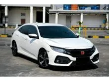 2017 Honda Civic 1.5 E Hatchback DP 20 jt Siap Pakai