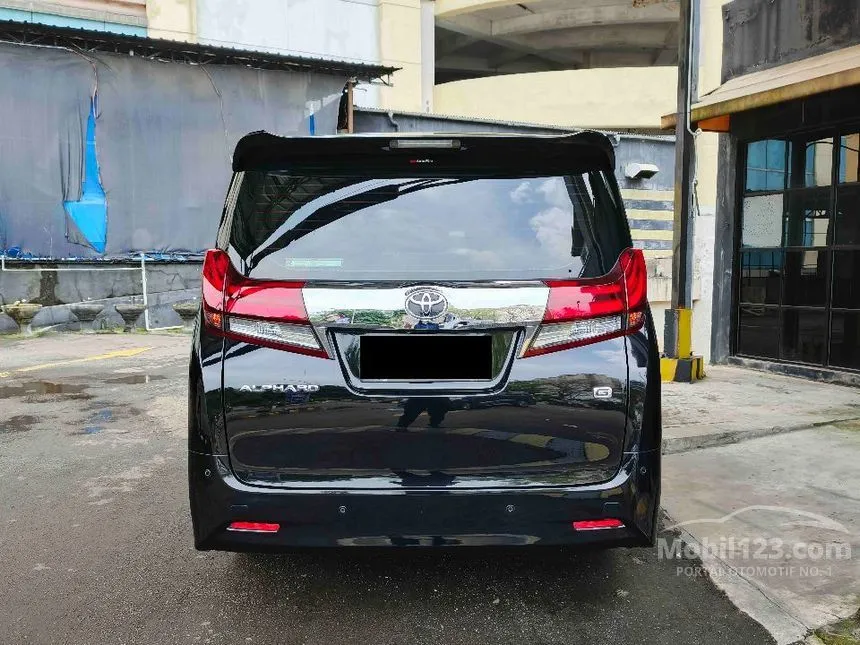 2017 Toyota Alphard G MPV