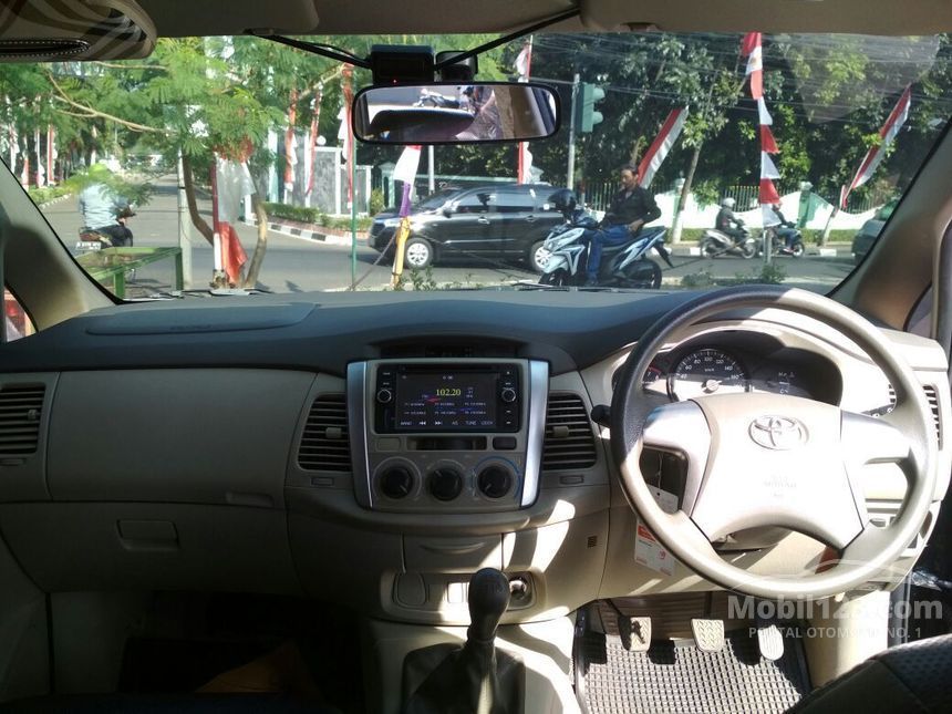 2014 Toyota Kijang Innova G Luxury MPV