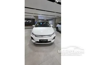 2025 BYD M6 Standard 7 Seater MPV