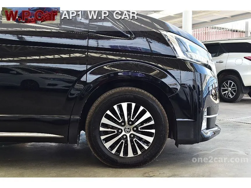 2021 Toyota Majesty Premium Van