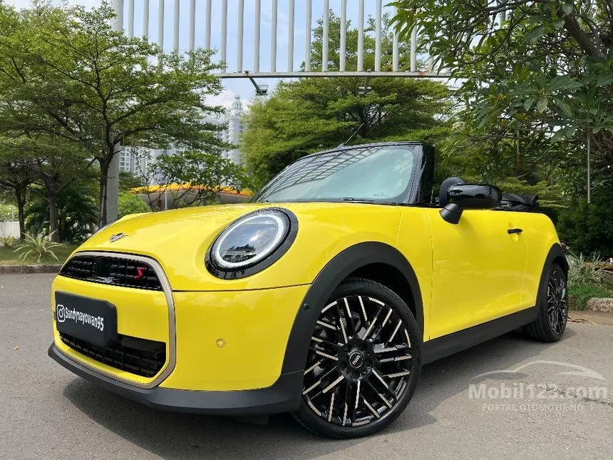 2025 MINI Cabrio Cooper S Convertible