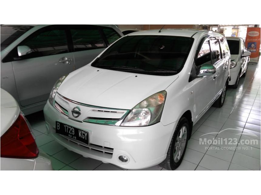 Jual Mobil  Nissan Grand  Livina  2011 XV  1 5  di Jawa Barat 