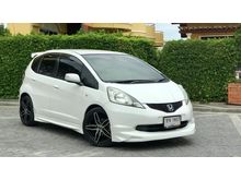 2010 Honda Jazz 1.5 (ปี 08-14) V i-VTEC Hatchback AT