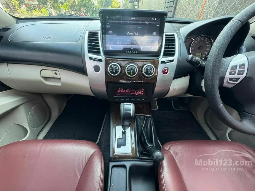 2013 Mitsubishi Pajero Sport Dakar 4x4 SUV