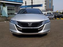 Honda Odyssey 2.4 2010 silver lowkm termurah terawat