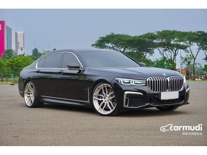 2019 BMW 730Li M Sport Sedan