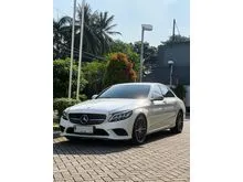 2018 Mercedes-Benz C300 2.0 AMG Line CKD Sedan (W205) White on Black Odo 37 Rb (TERMURAH)