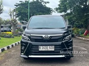 2018 Toyota Voxy 2.0 MPV