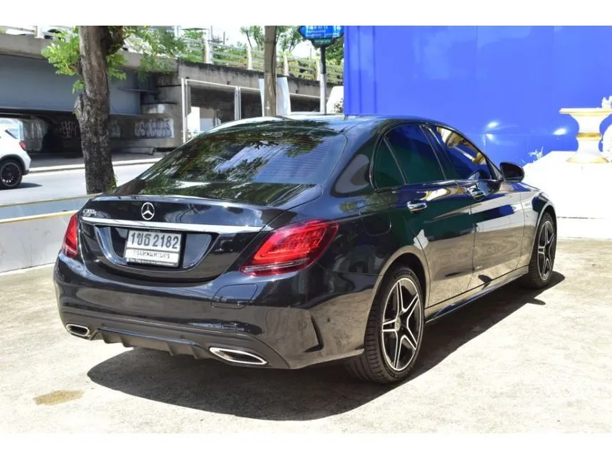2020 Mercedes-Benz C300 e AMG Dynamic Sedan