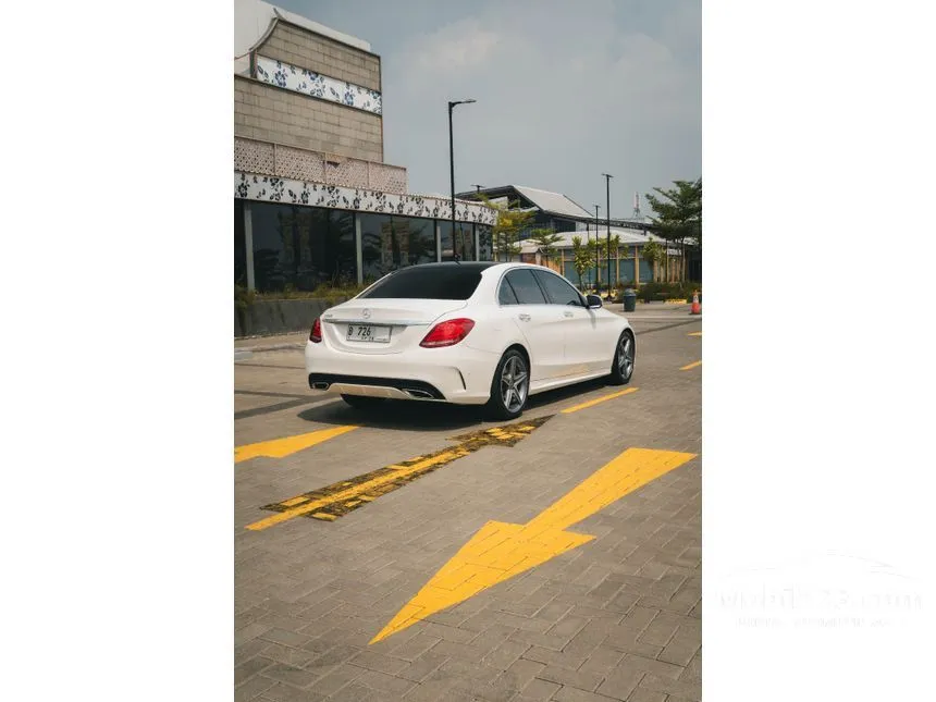2018 Mercedes-Benz C300 AMG Line Sedan