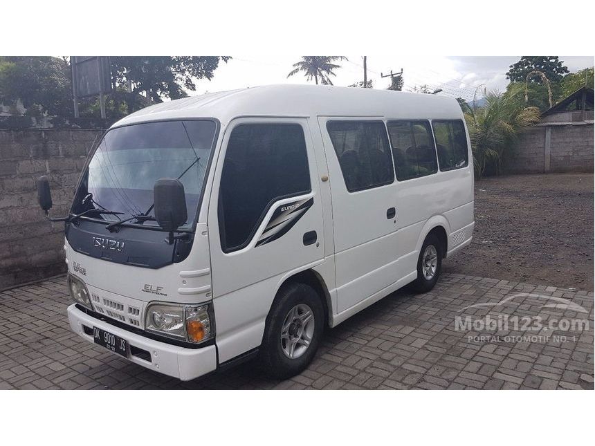 Jual Mobil  Isuzu  Elf  2011 2 8 di Bali Manual Minibus Putih 