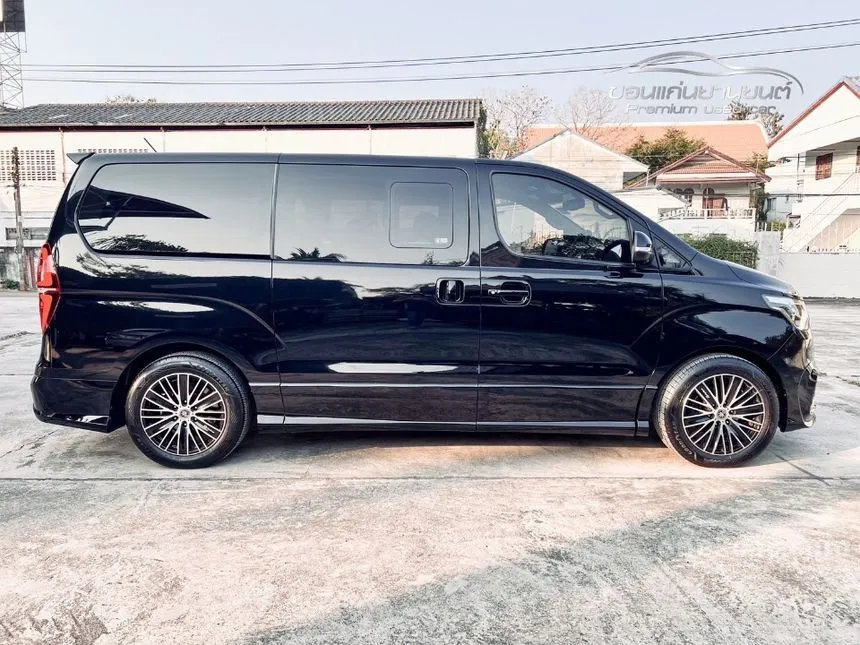 2019 Hyundai H-1 Deluxe Van