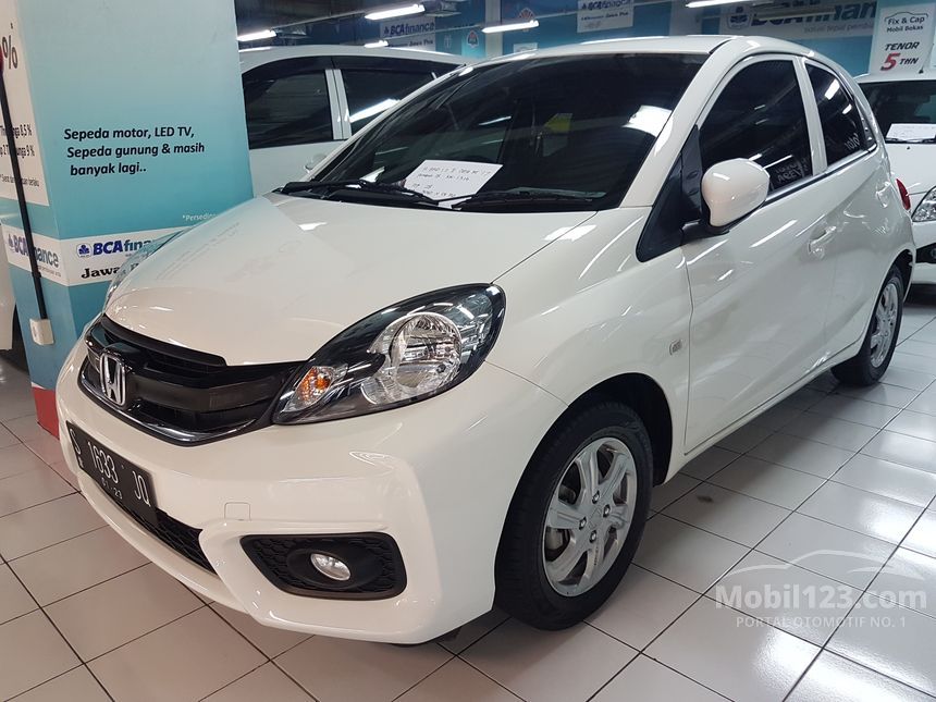 Jual Mobil  Honda  Brio  2019 Satya E 1 2 di Jawa Timur 