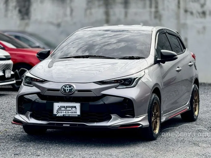 2023 Toyota YARIS Premium S Hatchback