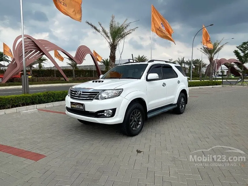 Jual Mobil Toyota Fortuner 2014 G 2.5 di Banten Automatic SUV Putih Rp 256.000.000
