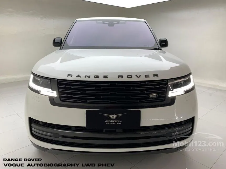 2023 Land Rover Range Rover Vogue PHEV P440e LWB SUV