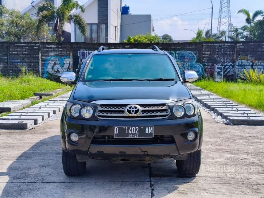2011 Toyota Fortuner G Lux SUV