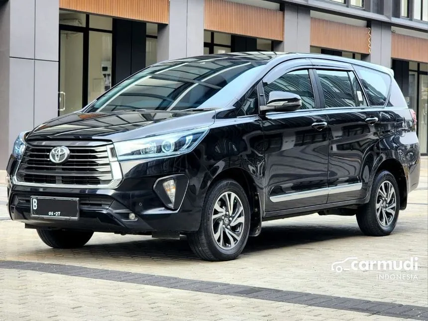 2022 Toyota Kijang Innova V MPV