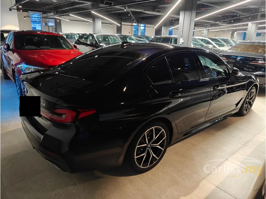 2023 BMW 530e M Sport Sedan