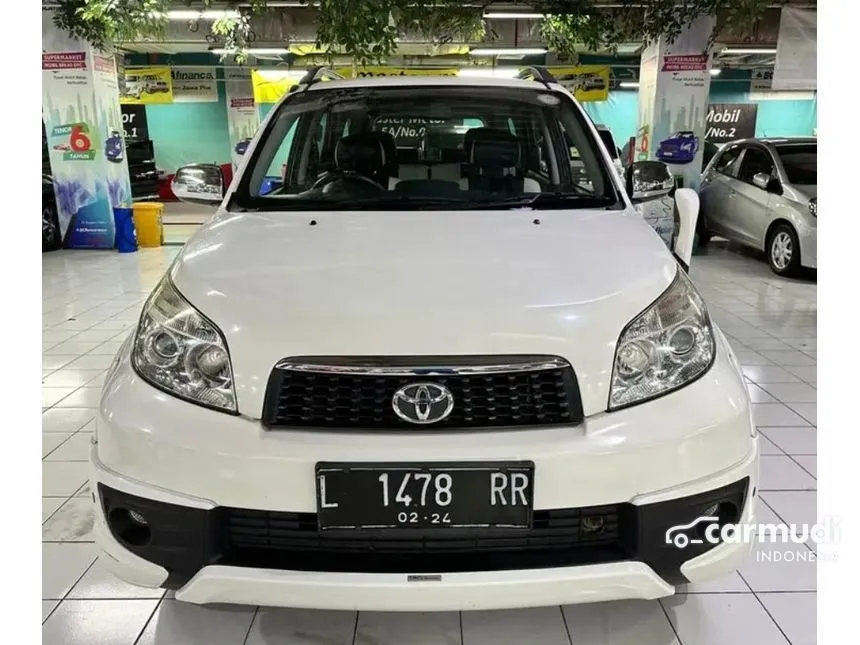 Jual Mobil Toyota Rush 2014 TRD Sportivo 1.5 di Jawa Timur Manual SUV Putih Rp 155.000.000