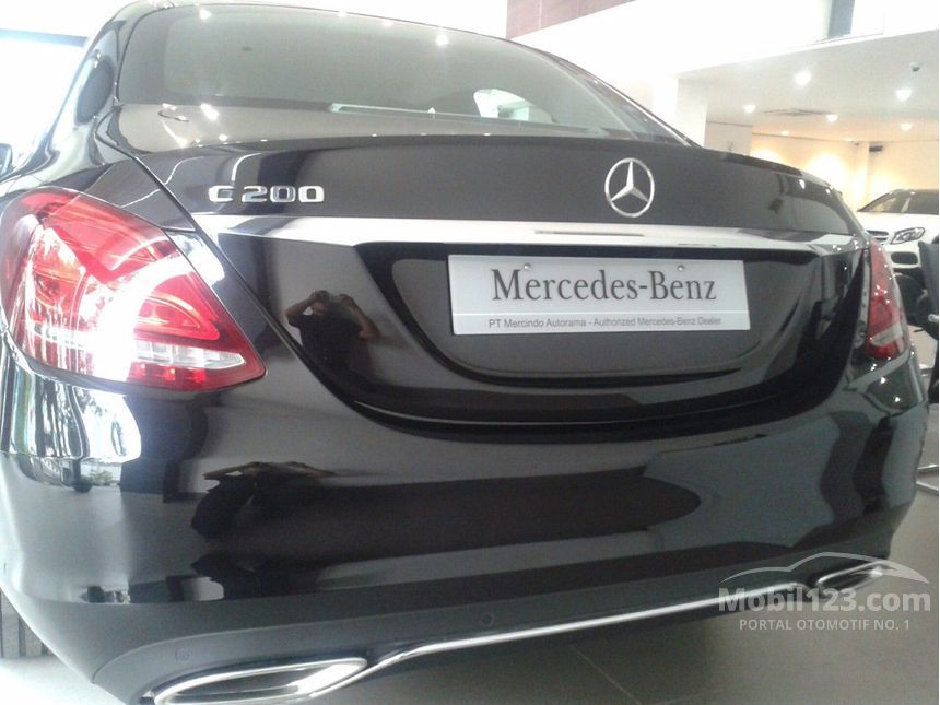 Jual Mobil  Mercedes  Benz C200 2019 Avantgarde 2 0 di DKI 