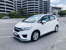 2014 Honda Jazz 1.5 (ปี 14-18) V i-VTEC Hatchback AT