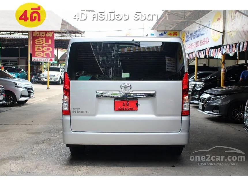 2024 Toyota HIACE GL Van