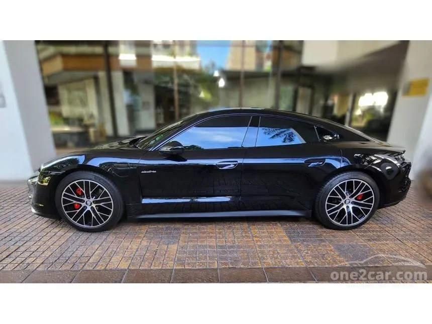 2024 Porsche Taycan 4S Sedan