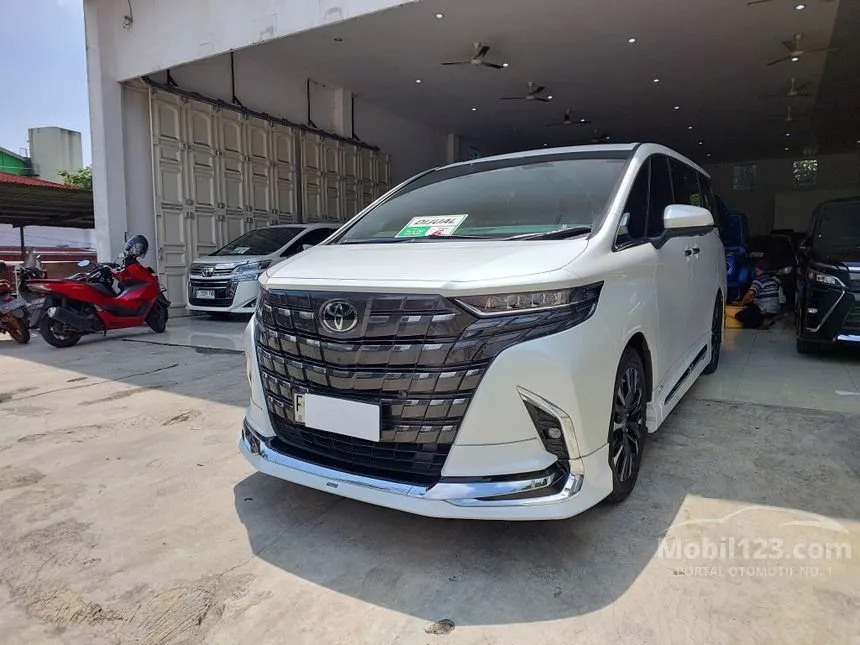 2024 Toyota Alphard HEV Modelista MPV
