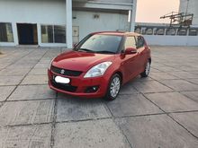 2013 Suzuki Swift 1.4 GX Hatchback merah dp 21 jt saja proses kredit bisa dibantu