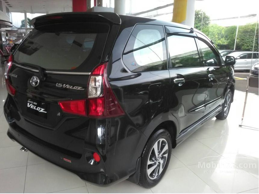 Jual Mobil Toyota Avanza 2017 Veloz 1.5 di Jawa Barat Manual MPV Hitam