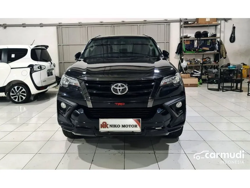 2019 Toyota Fortuner VRZ TRD 4X2 SUV