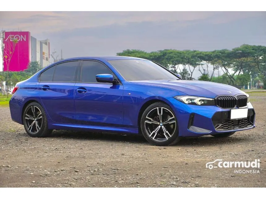 2023 BMW 320i M Sport Sedan